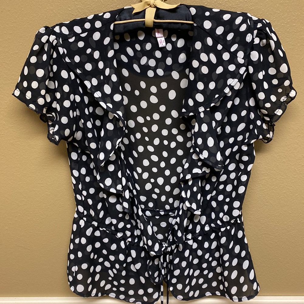 Xhilaration Black and Cream Polka Dot Top Size Medium